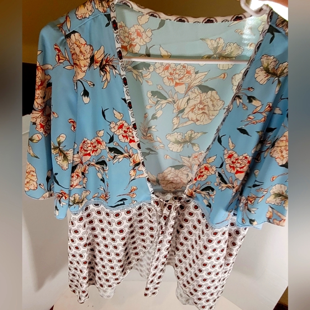Short Sleeve Lightweight Sweater to Wear Over Your Top